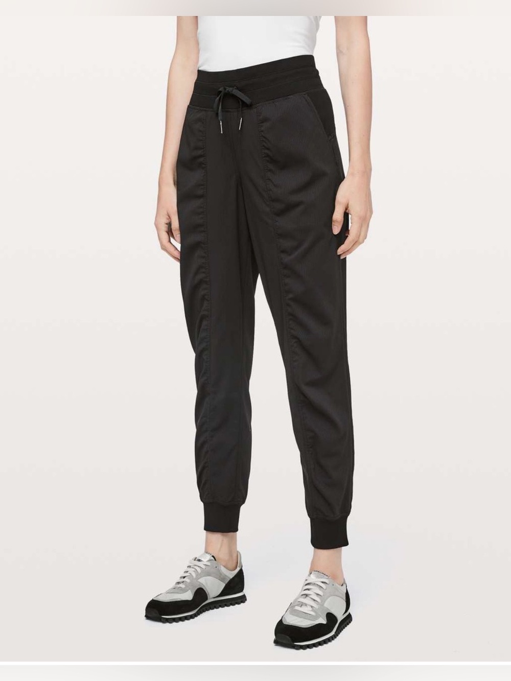 Lululemon Dance Studio Jogger in Black